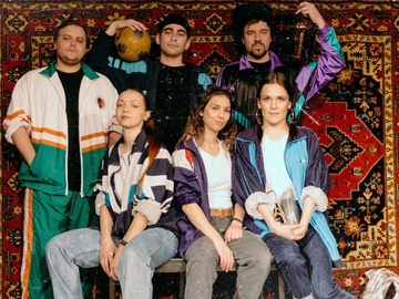 "Однажды в 90-е"