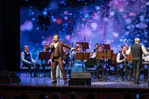 Духовой оркестр. Арно Бабаджанян