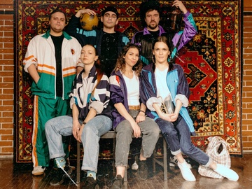 "Однажды в 90-е"