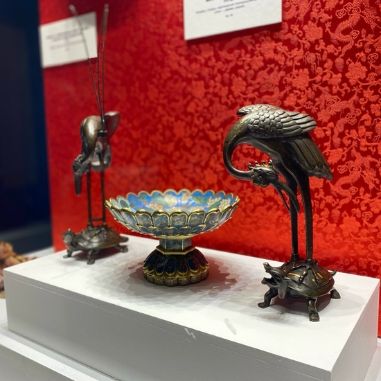 Необыкновенный Китай. Олень, трехлапая жаба, персик и другие по выставке «Пять символов счастья»