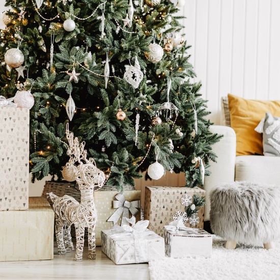 Сказки у ёлки