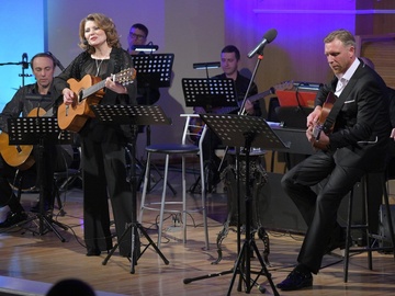 Альфия Рубцова. О любви поют гитары