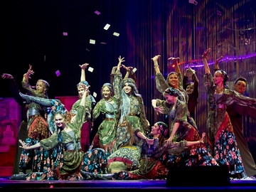 Ах, водевиль, водевиль...