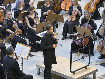 Симфонический оркестр и Ярослав Тимофеев. Немецкий юмор