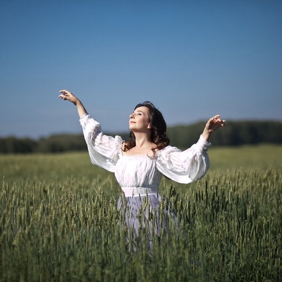 Надежда Костюк. Материнское поле