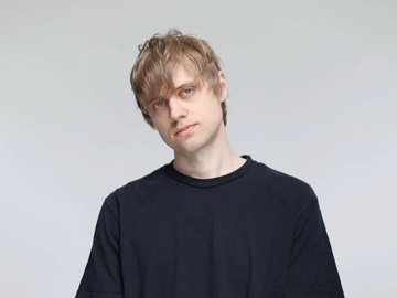 Ваня Усович