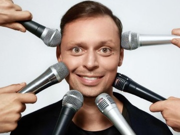 Виктор Комаров