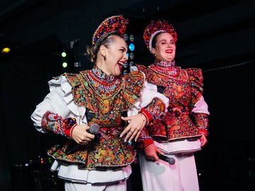 Версия народная