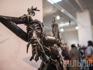 Выставка Александра Капралова «Сто скульптур»