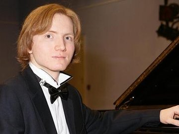 Онлайн-трансляция концерта Михаила Турпанова